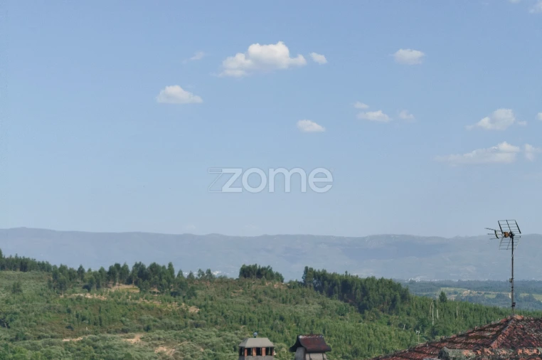 Moradia T3 para Venda em Cunha Baixa Foto 7