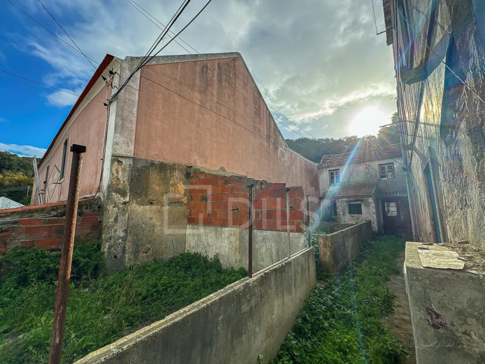 Prédio para Venda em Colares Foto 31