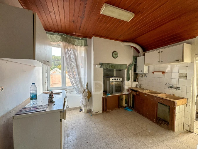 Prédio para Venda em Colares Foto 23