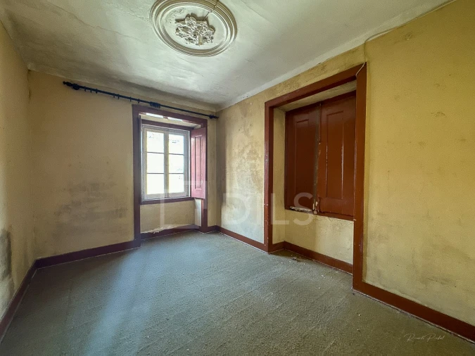 Prédio para Venda em Colares Foto 16