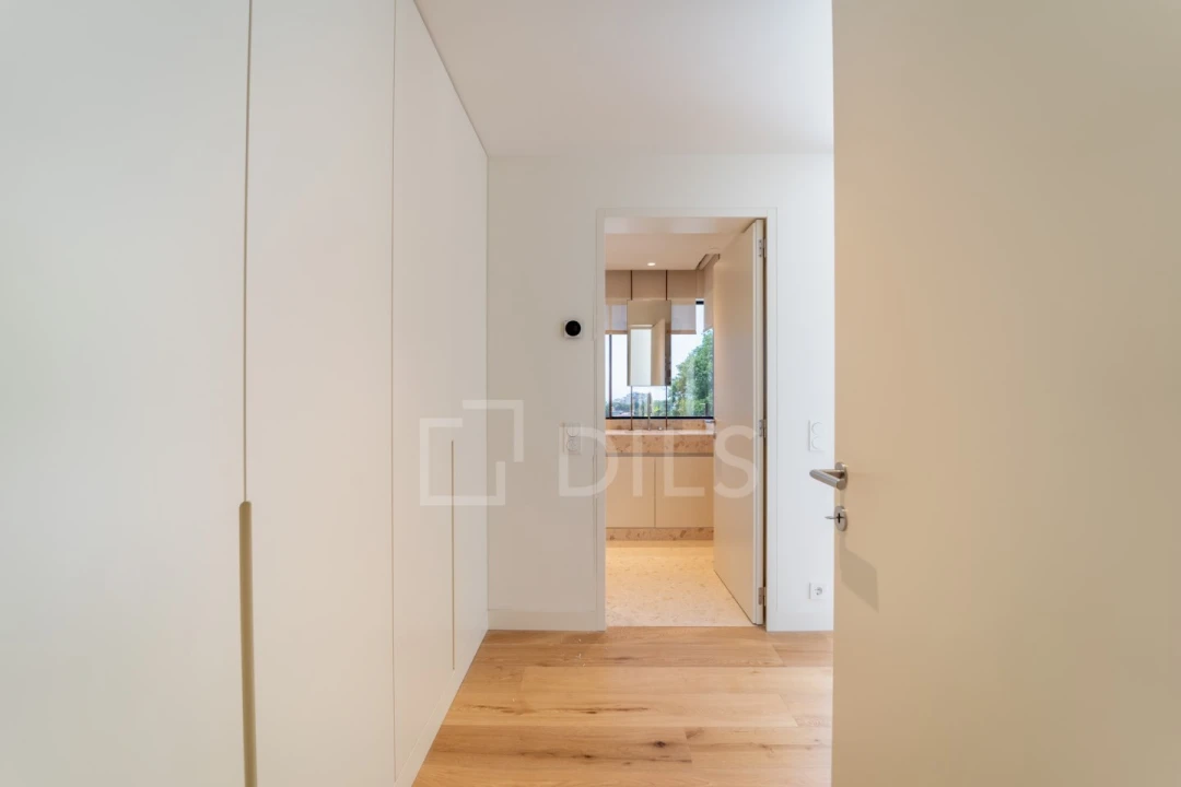Apartamento T3 para Venda em Aldoar, Foz do Douro e Nevogilde Foto 23