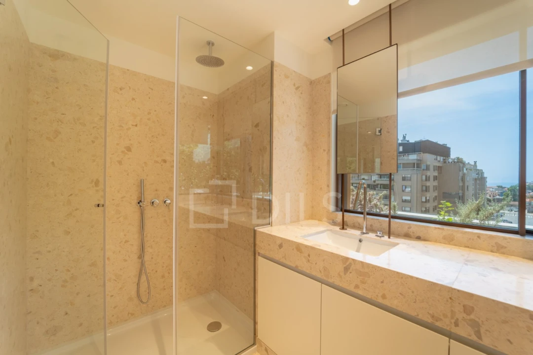Apartamento T3 para Venda em Aldoar, Foz do Douro e Nevogilde Foto 27