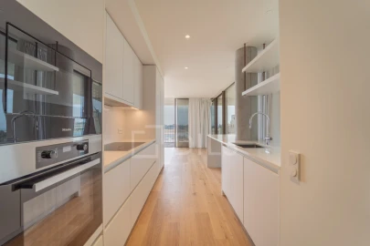 Apartamento T3 para Venda em Aldoar, Foz do Douro e Nevogilde