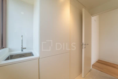 Apartamento T3 para Venda em Aldoar, Foz do Douro e Nevogilde