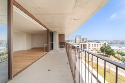 Apartamento T3 para Venda em Aldoar, Foz do Douro e Nevogilde