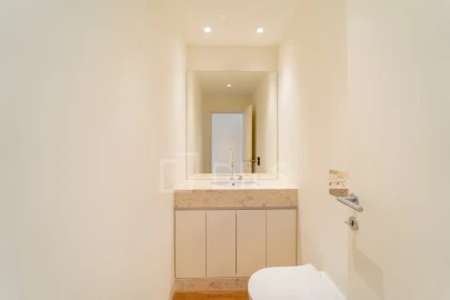 Apartamento T3 para Venda em Aldoar, Foz do Douro e Nevogilde