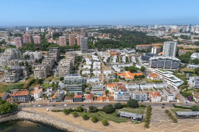 Apartamento T3 para Venda em Aldoar, Foz do Douro e Nevogilde