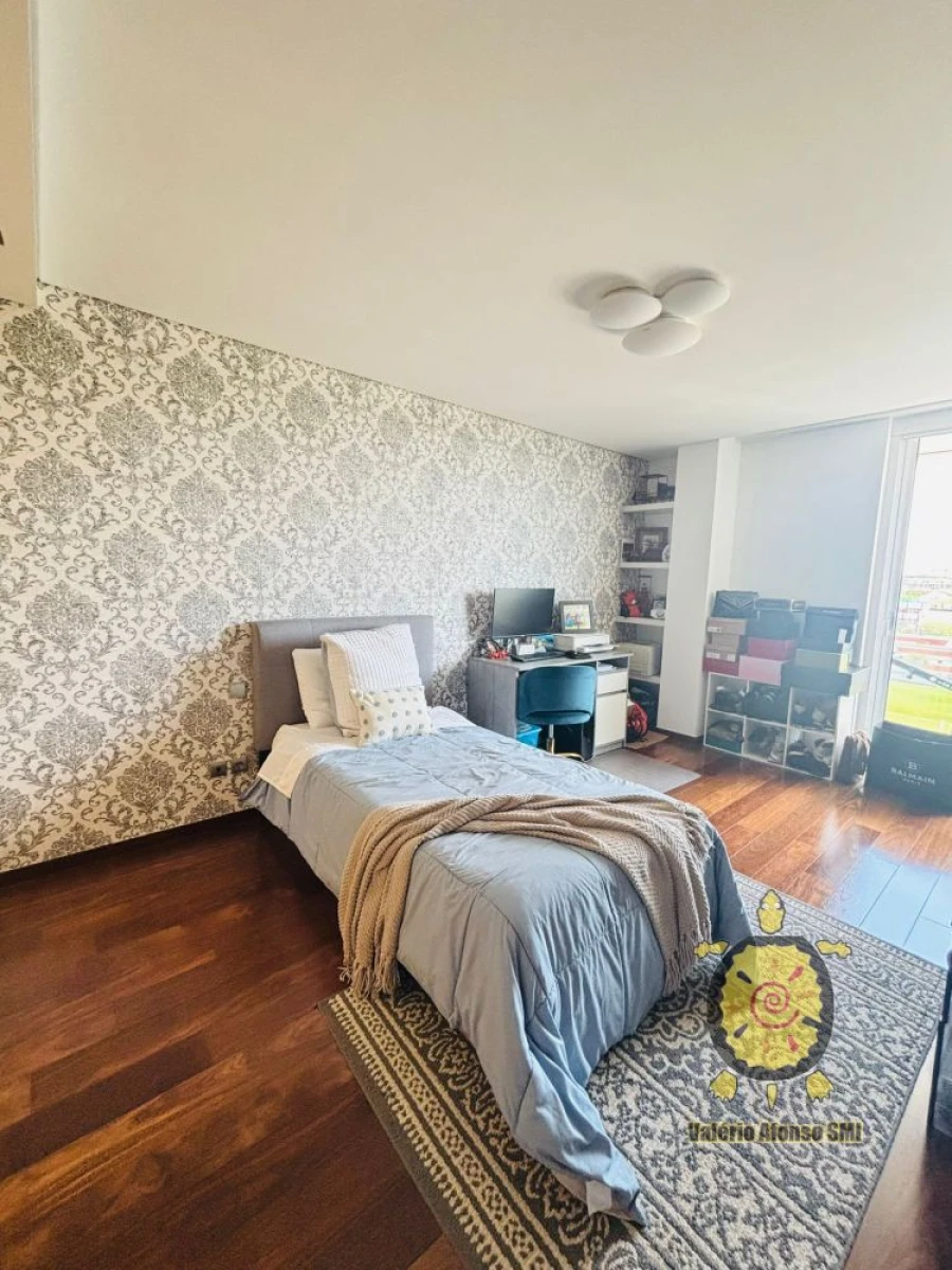 Apartamento T4 para Venda em Glória e Vera Cruz Foto 11