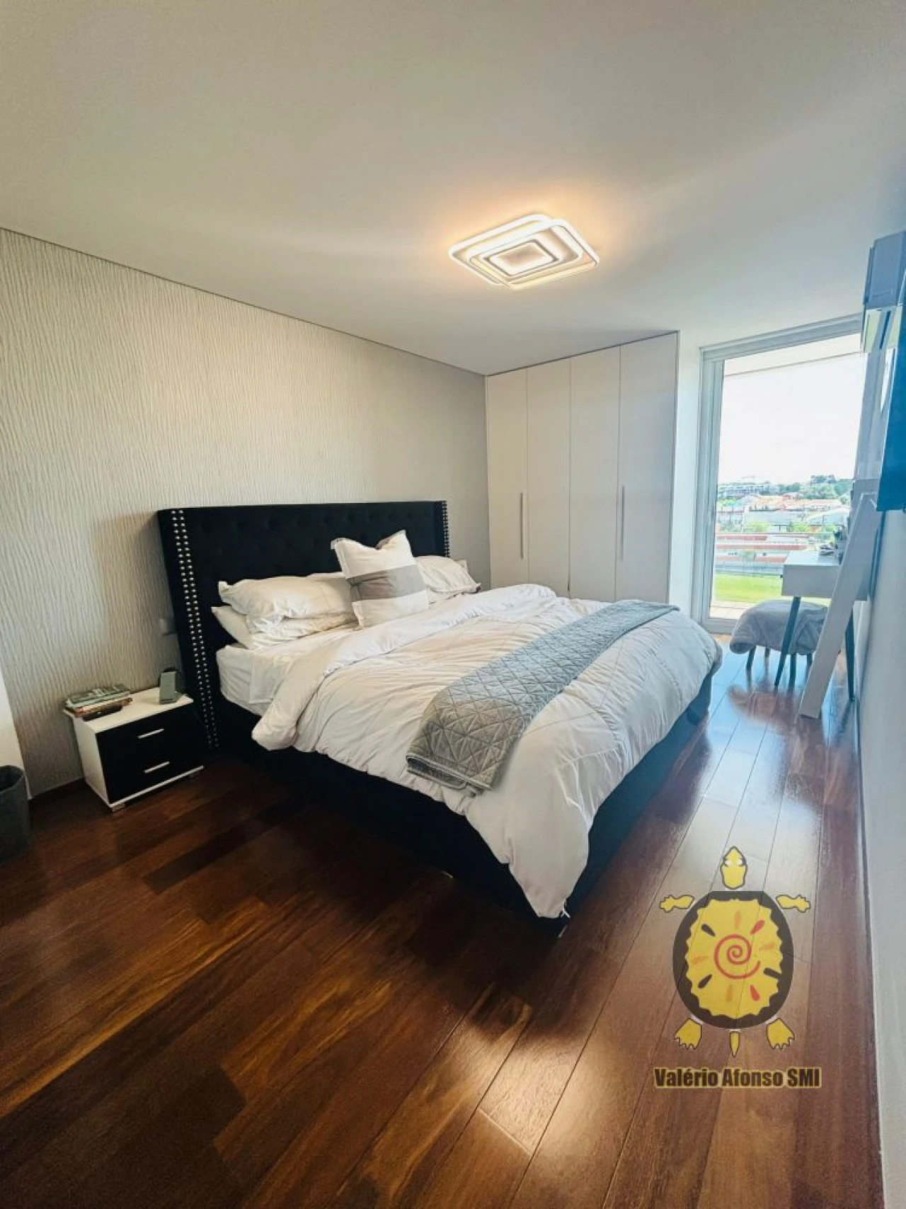 Apartamento T4 para Venda em Glória e Vera Cruz Foto 9