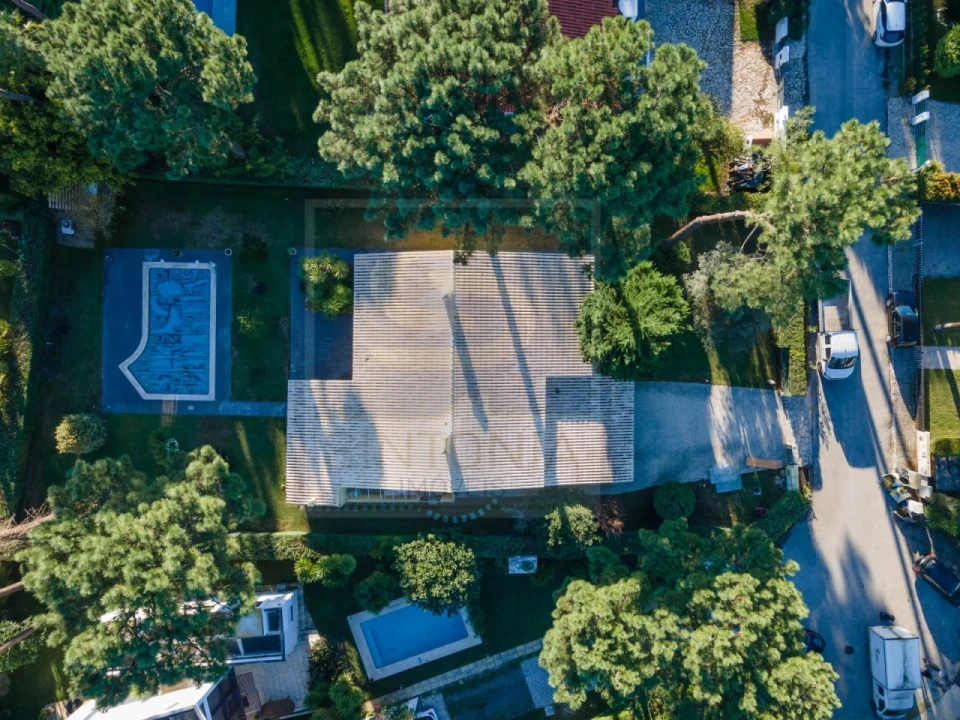 Moradia T4 para Venda em Charneca de Caparica e Sobreda Foto 5