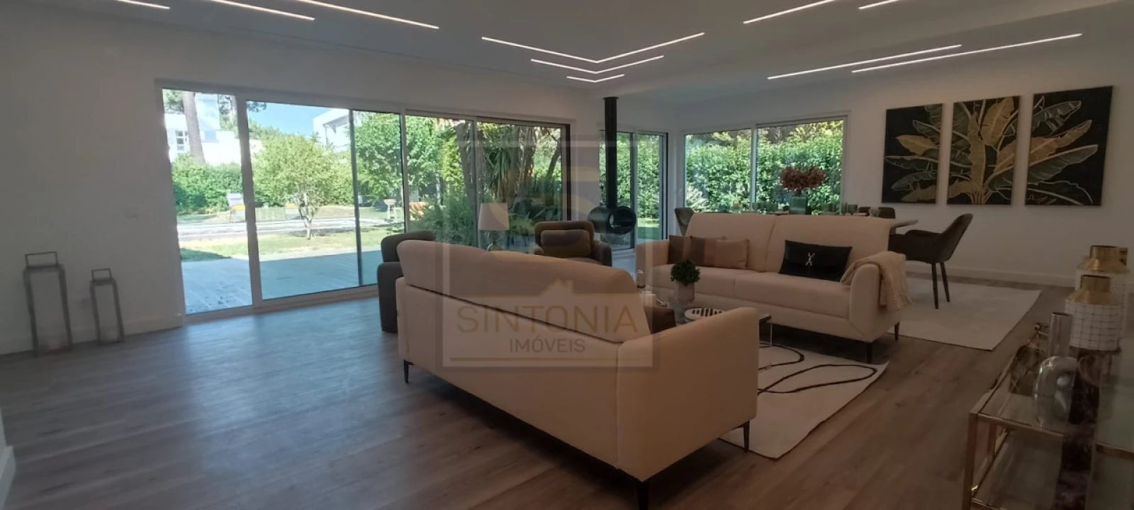 Moradia T4 para Venda em Charneca de Caparica e Sobreda Foto 38