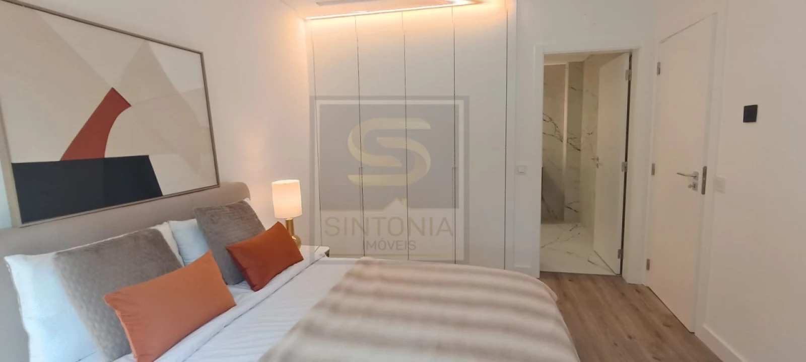 Moradia T4 para Venda em Charneca de Caparica e Sobreda Foto 42