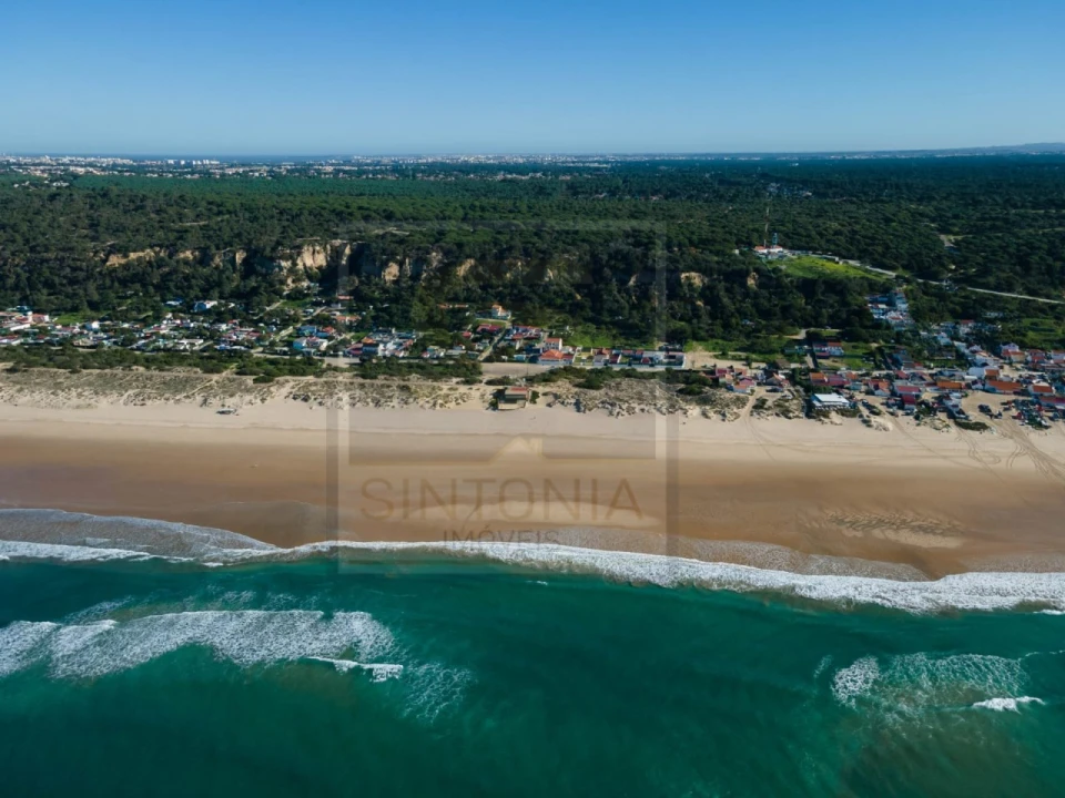 Moradia T4 para Venda em Charneca de Caparica e Sobreda Foto 58