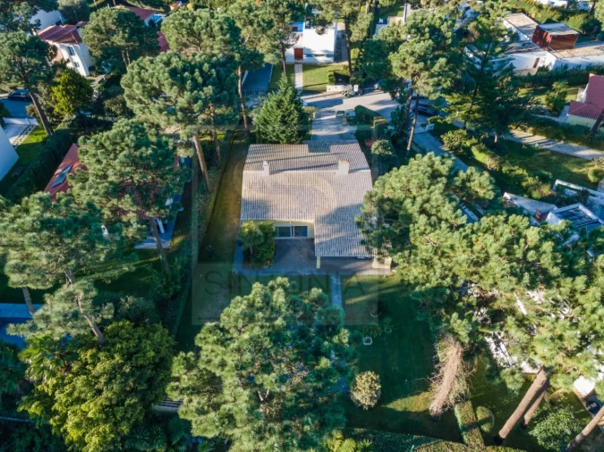 Moradia T4 para Venda em Charneca de Caparica e Sobreda Foto 6