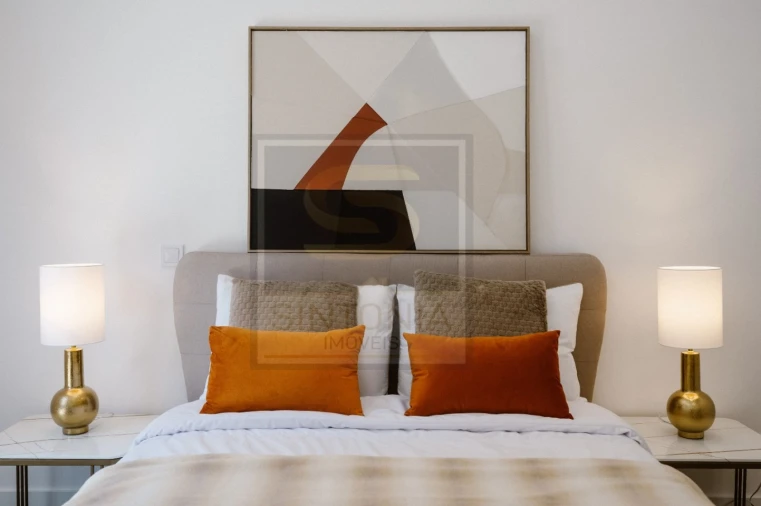 Moradia T4 para Venda em Charneca de Caparica e Sobreda Foto 9