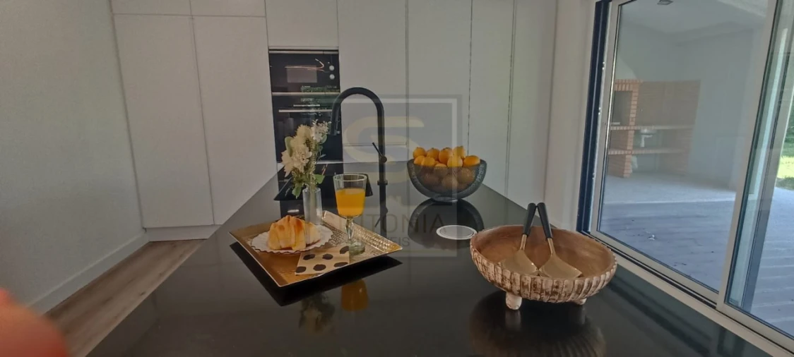 Moradia T4 para Venda em Charneca de Caparica e Sobreda Foto 35