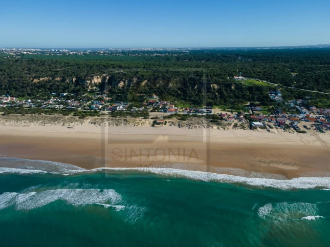 Moradia T4 para Venda em Charneca de Caparica e Sobreda Foto 58