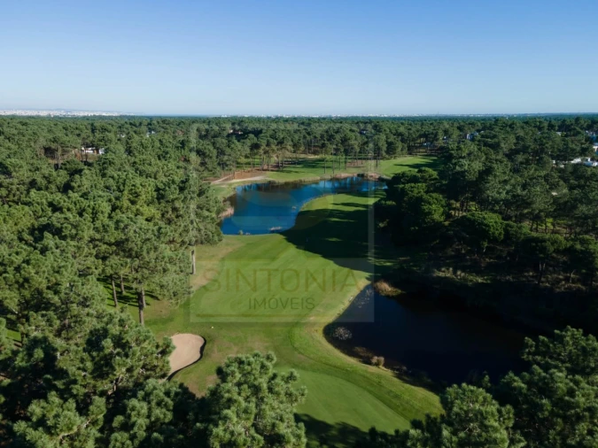 Moradia T4 para Venda em Charneca de Caparica e Sobreda Foto 62
