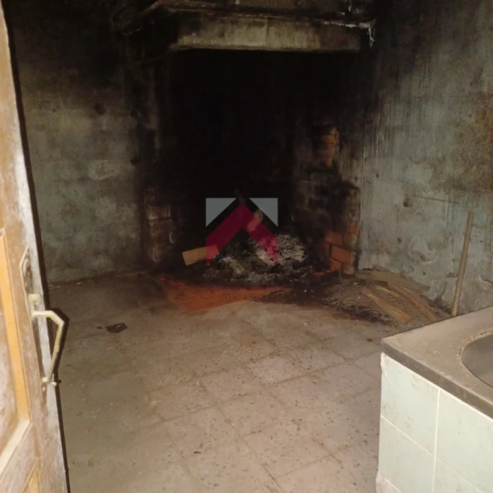 Moradia T2 para Venda em Bustos, Troviscal e Mamarrosa Foto 7