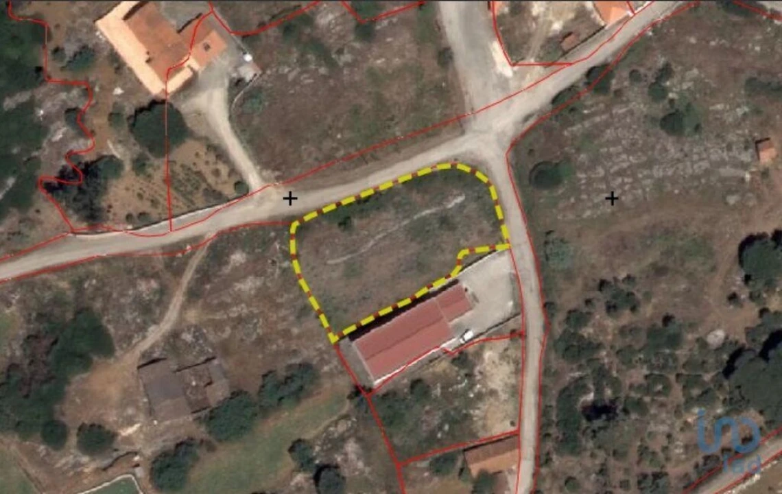 Terreno para Venda em Lourinhã e Atalaia Foto 3