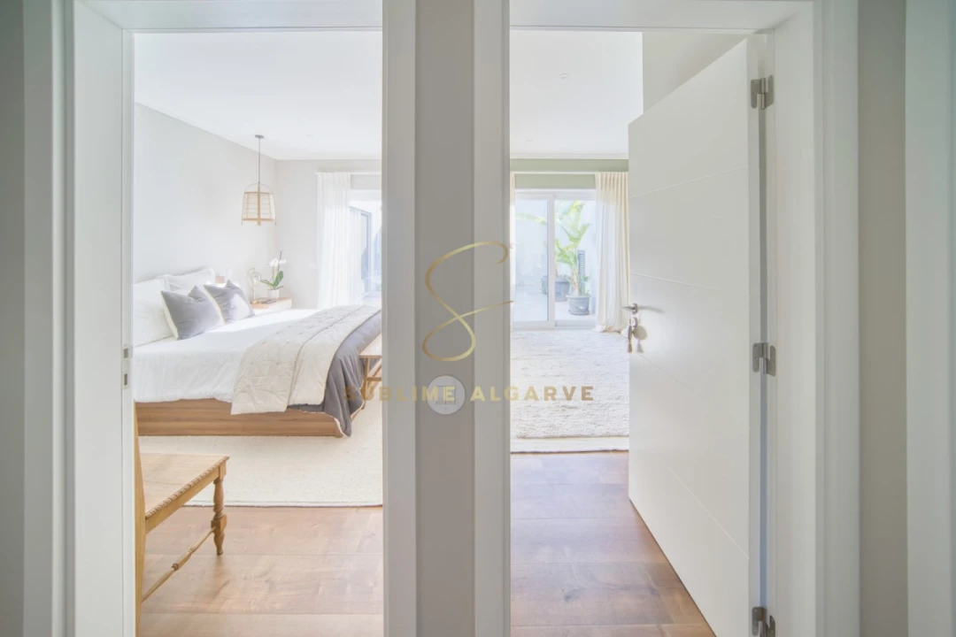 Moradia T2 para Venda em Odiaxere Foto 14