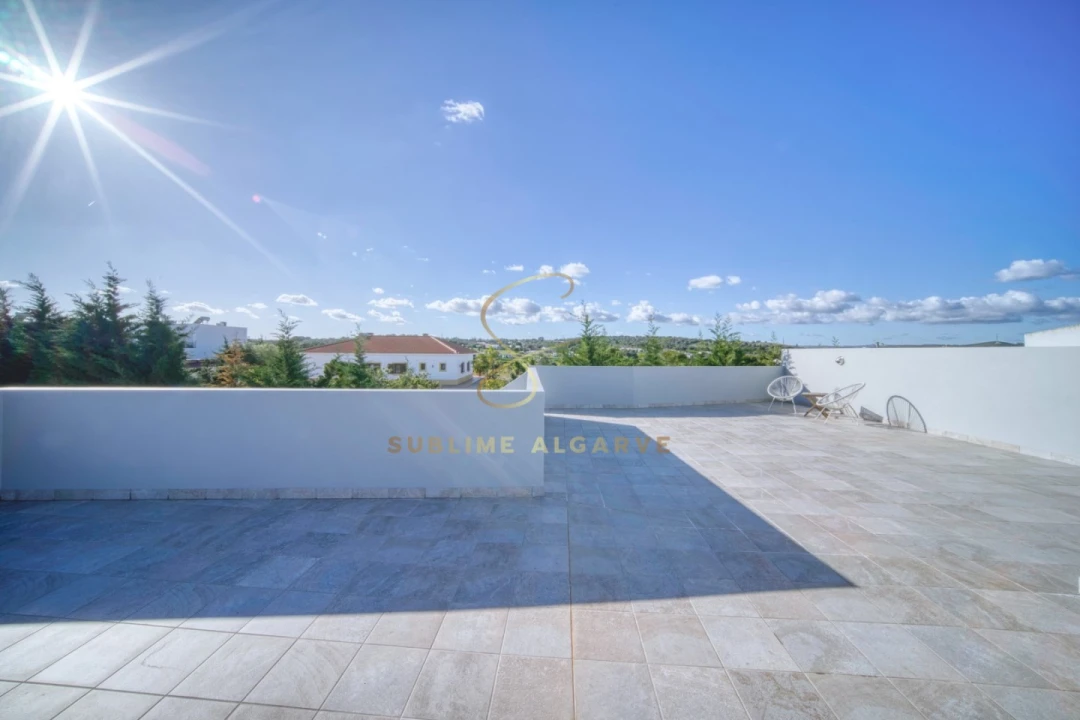 Moradia T2 para Venda em Odiaxere Foto 21