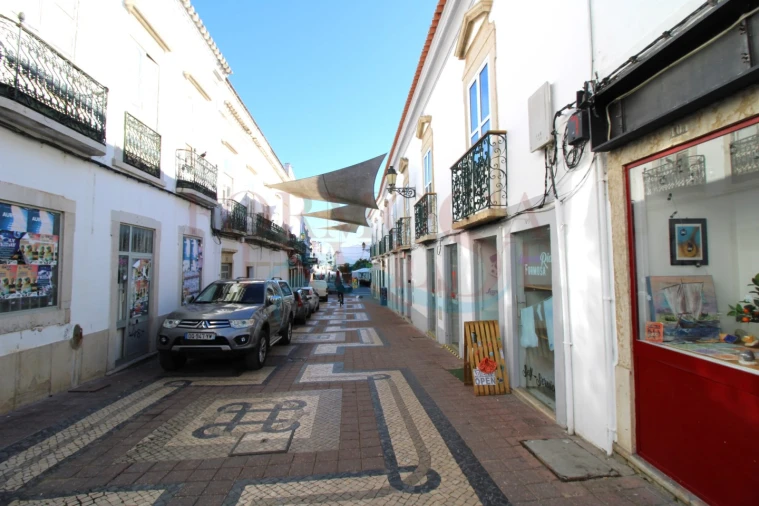 Moradia T2 para Venda em Faro (Sé e São Pedro) Foto 11