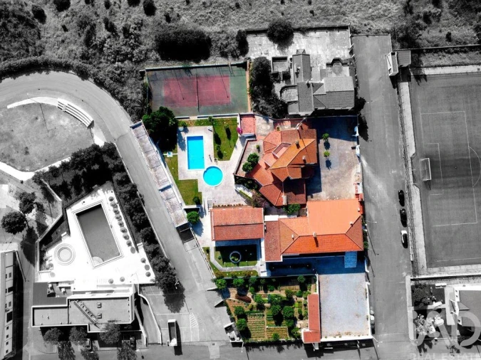 Moradia T6 para Venda em Terrugem e Vila Boim Foto 1