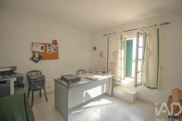 Moradia T6 para Venda em Terrugem e Vila Boim Foto 25