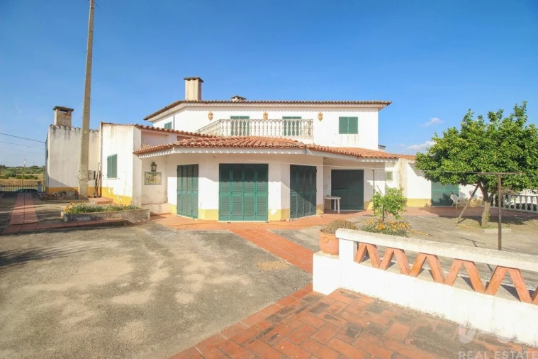 Moradia T6 para Venda em Terrugem e Vila Boim Foto 20