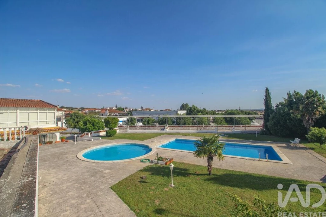 Moradia T6 para Venda em Terrugem e Vila Boim Foto 28