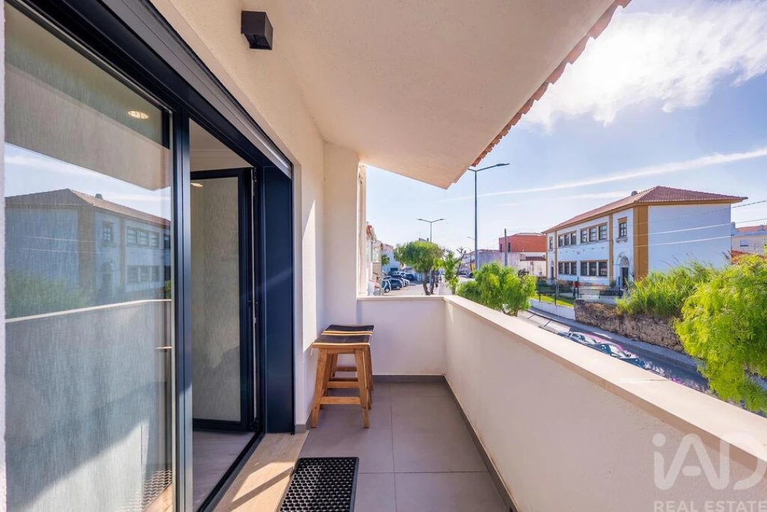 Moradia T3 para Venda em Nazare Foto 28