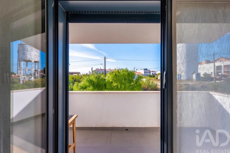 Moradia T3 para Venda em Nazare Foto 27