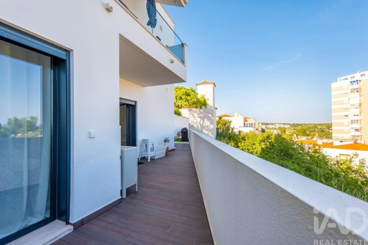 Moradia T3 para Venda em Nazare Foto 17