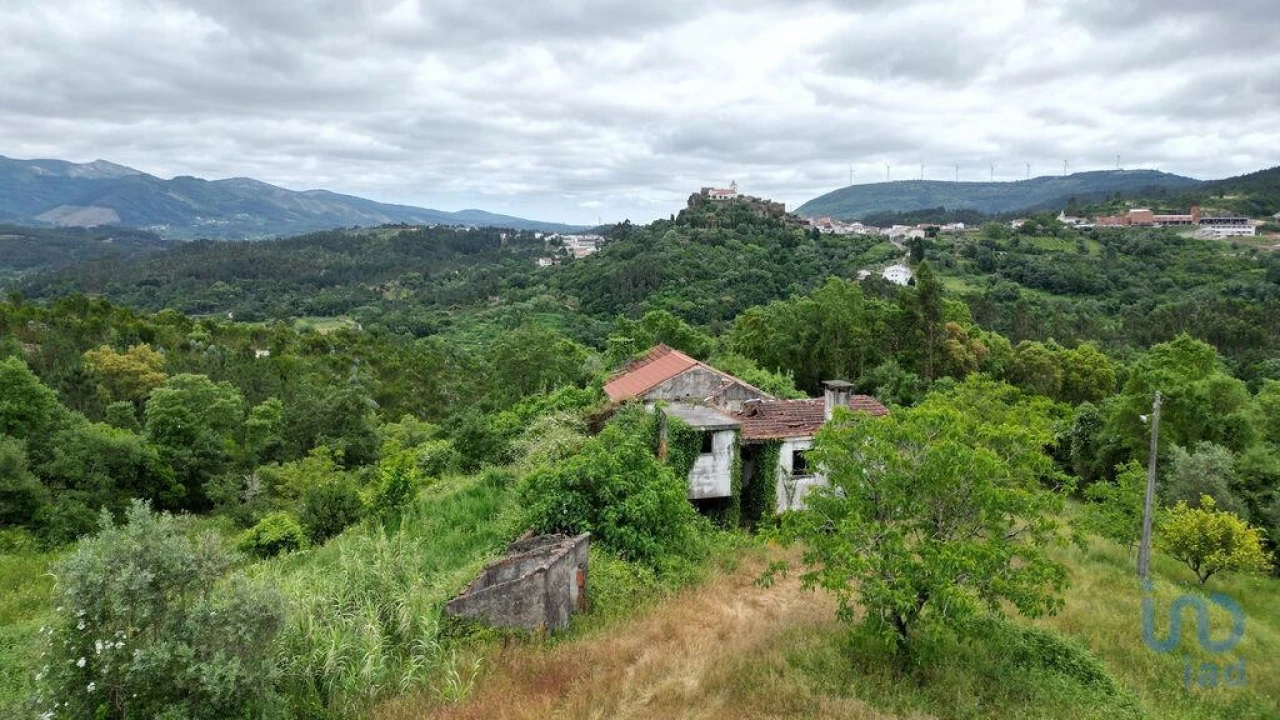 Moradia para Venda em São Miguel, Santa Eufémia e Rabaçal Foto 1