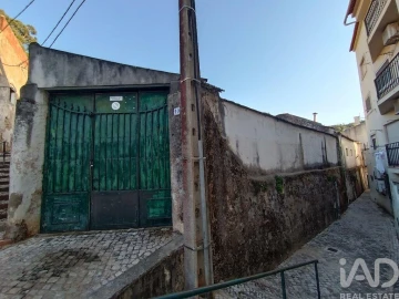 Terreno para Venda em Alenquer (Santo Estêvão e Triana)