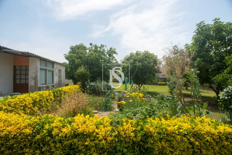 Moradia T5 para Venda em Canelas Foto 31