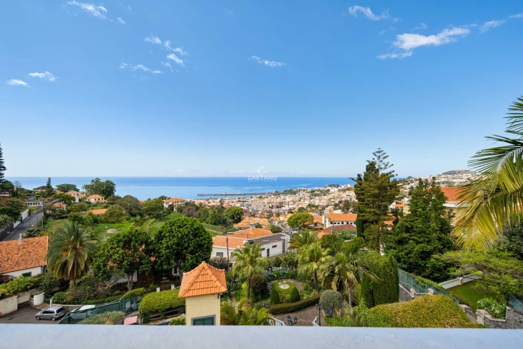 Moradia T6 para Venda em Funchal (Santa Luzia) Foto 34