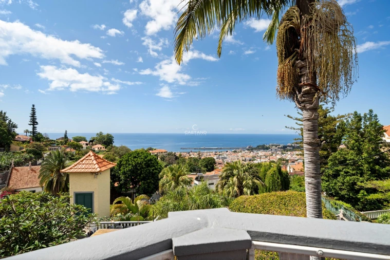 Moradia T6 para Venda em Funchal (Santa Luzia) Foto 14