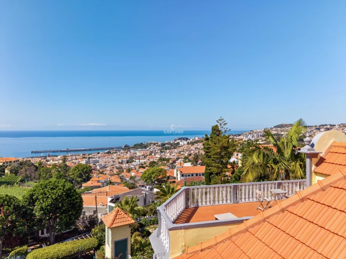 Moradia T6 para Venda em Funchal (Santa Luzia) Foto 4