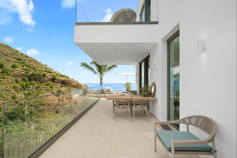 Moradia T3 para Venda em Calheta Foto 44