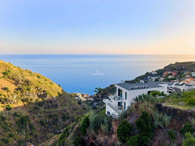 Moradia T3 para Venda em Calheta Foto 55