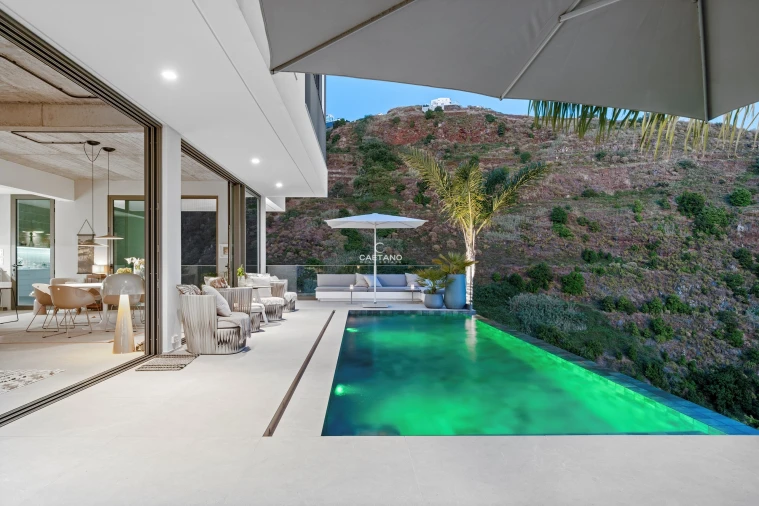 Moradia T3 para Venda em Calheta Foto 14