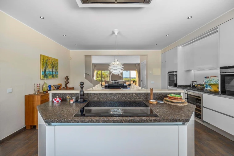 Moradia T3 para Venda em Olhão Foto 11