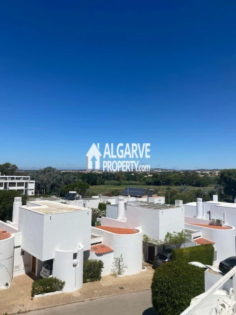 Apartamento T2 para Venda em Quarteira