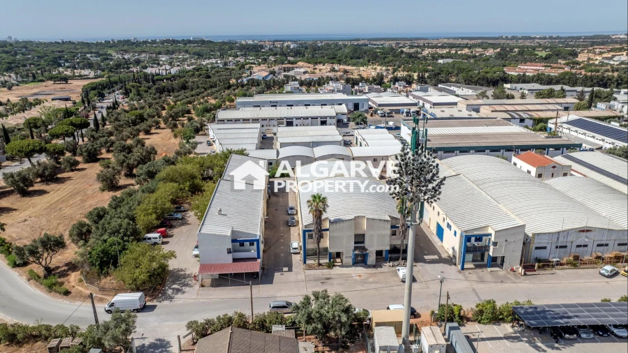 Negócio para Venda em Quarteira Foto 18