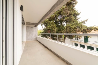 Apartamento T3 para Venda em Carcavelos e Parede