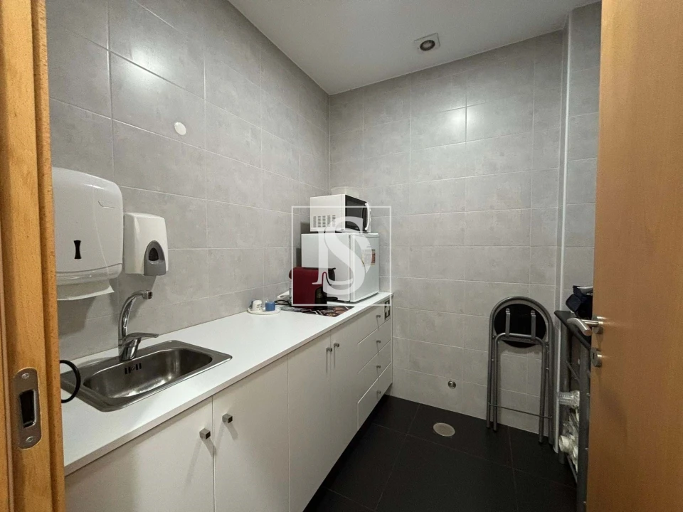 Negócio para Arrendamento em Santa Maria Maior e Monserrate e Meadela Foto 18