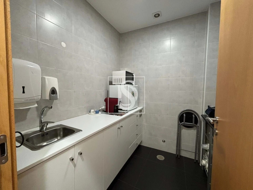 Negócio para Arrendamento em Santa Maria Maior e Monserrate e Meadela Foto 21