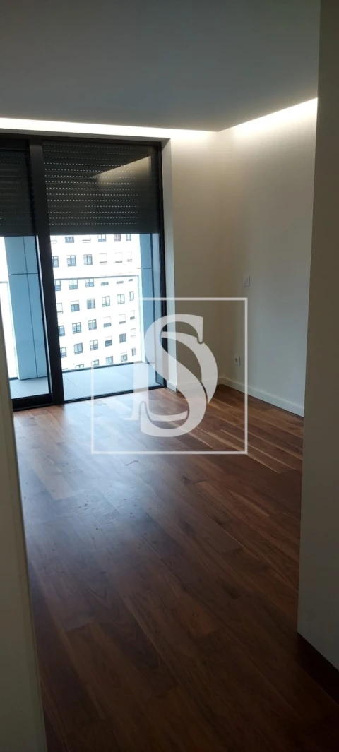 Apartamento T3 para Venda em Santa Marinha e São Pedro da Afurada